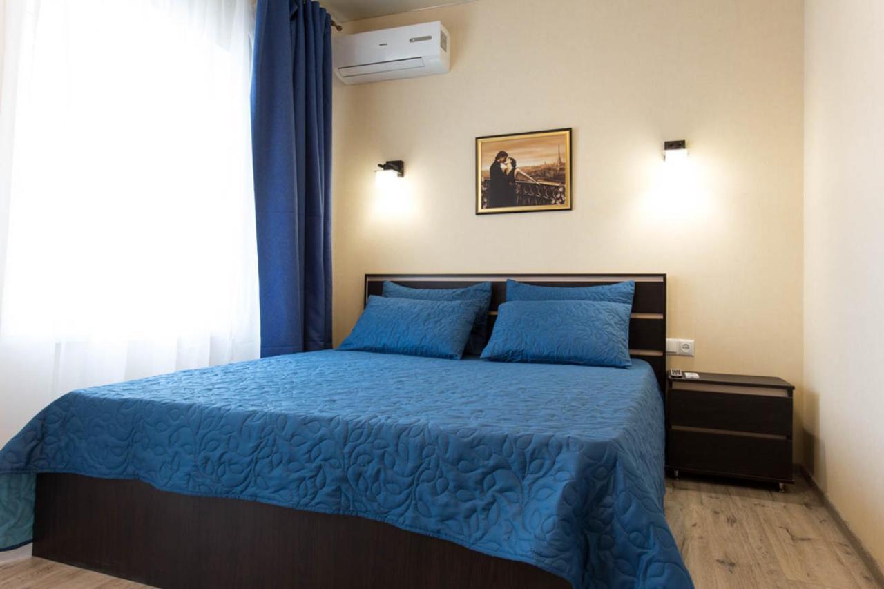 New Apartments In The Centre - Kuznechna Str. 26/3 Harkov Kültér fotó